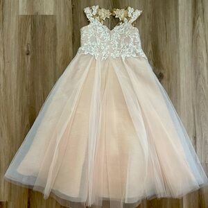 David’s Bridal size 4 girls , ivory